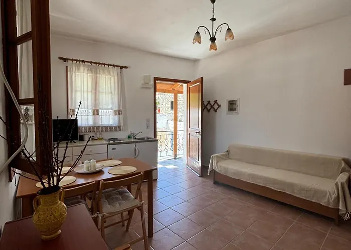 בית נופש Sofia's Arnitha