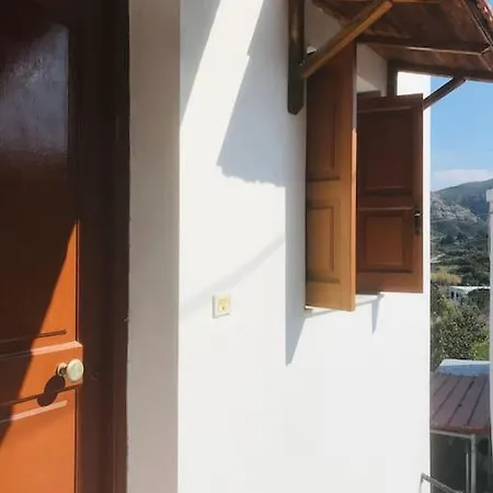 Sofia's Nyaraló Arnitha